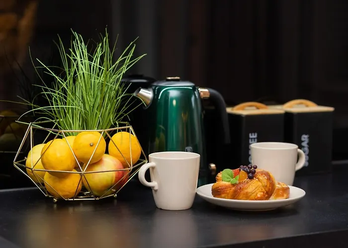 Apartament Spacious In With Balcony And Parking By Renters Warszawa